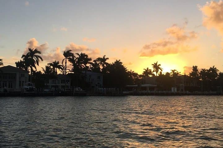 Miami Duck Boat Tour — South Beach Splash & Millionaire's Row Sightseeing photo 3