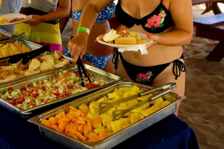 Catalina Island Day Trip: Snorkel Pristine Reefs from La Romana photo 4