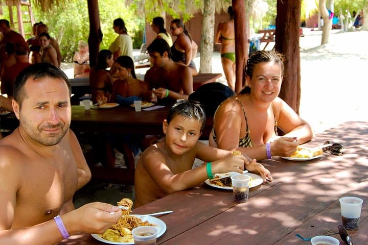 Catalina Island Day Trip: Snorkel Pristine Reefs from La Romana photo 5