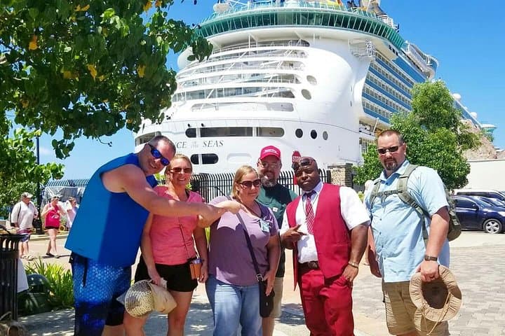 Montego Bay Cruise Excursion: Negril Seven Mile, Dunn's River & Blue Hole Day Trip photo 2