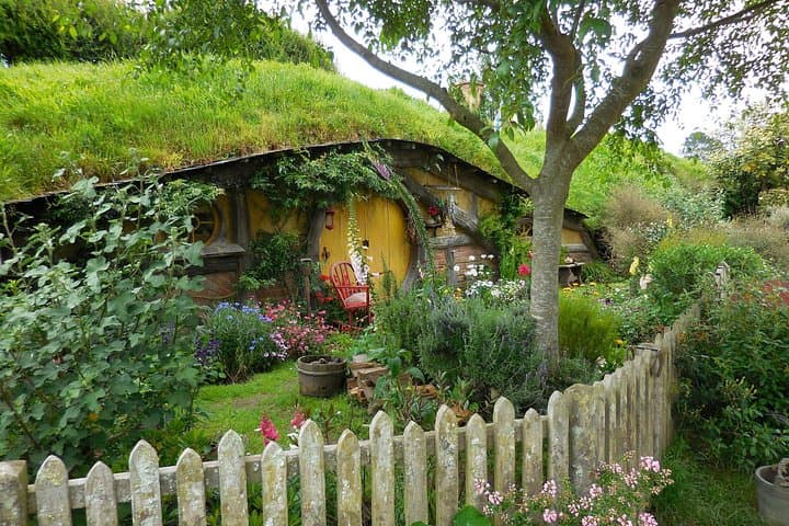 Hobbiton Movie Set Tour from Tauranga — 6‑Hour Middle‑earth Experience photo 4