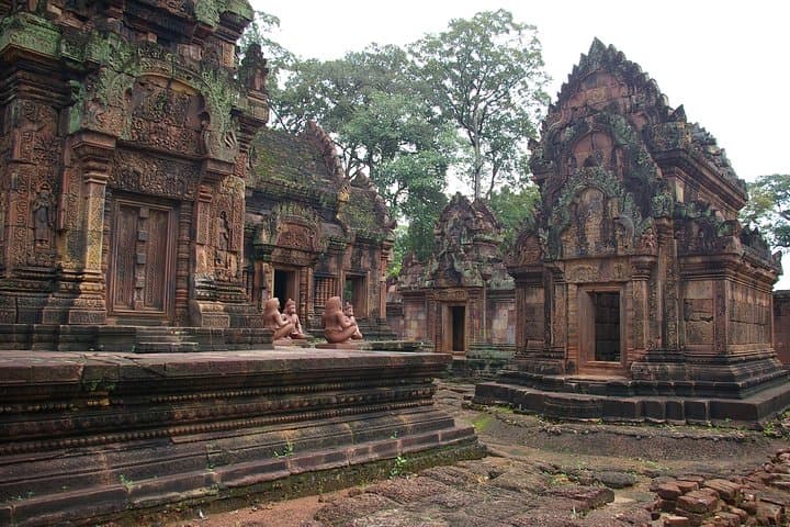 Full-Day Angkor Heritage Tour: Angkor Wat, Bayon & Ta Prohm with Lunch photo 3