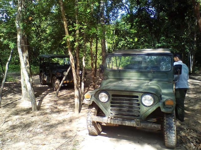Siem Reap Countryside Jeep Tour: Sunset Drinks Among Rice Fields photo 6