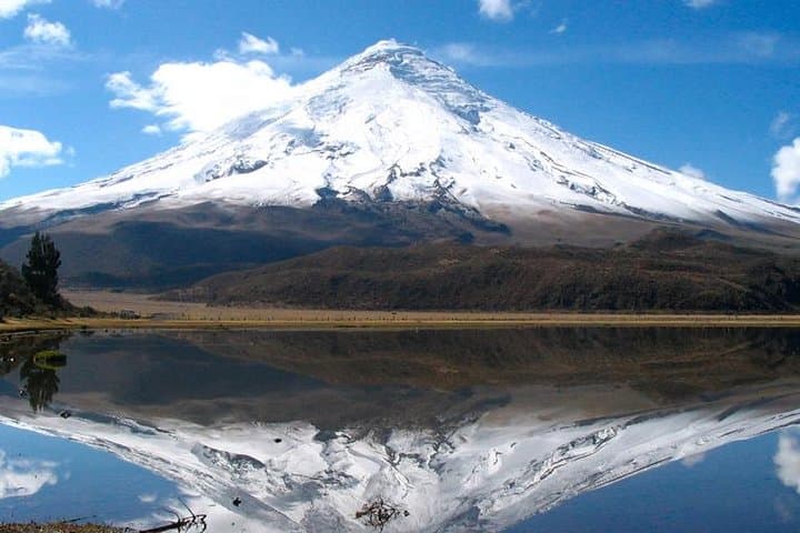 Cotopaxi Volcano Day Trip from Quito: Private Tour to Cotopaxi National Park photo 2