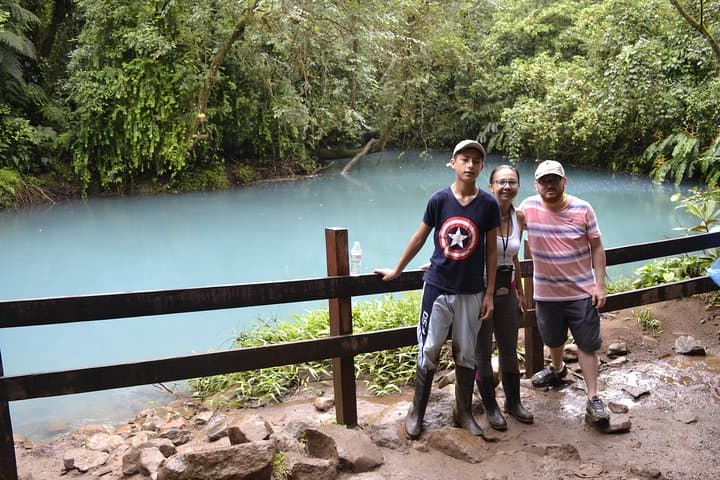 Rio Celeste Day Trip from San José — Tenorio Volcano Hike & Blue Lagoon photo 4