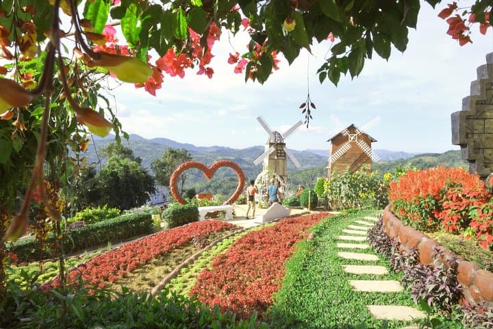 Highland Vista Tour: Cebu's Busay Views, Temple of Leah & Sirao Garden