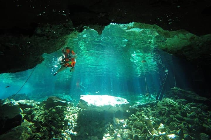 Tulum Ruins & Hilario Cavern: Private VIP Half‑Day Tour photo 3