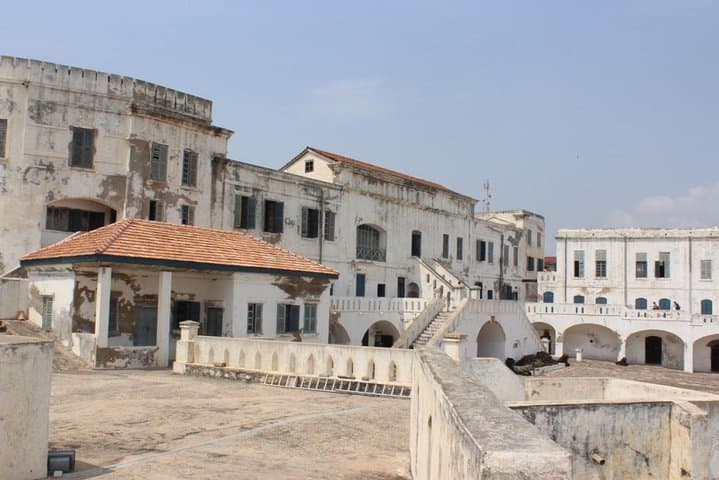 Cape Coast Castles & Kakum Canopy Walk — Heritage Day Tour from Cape Coast