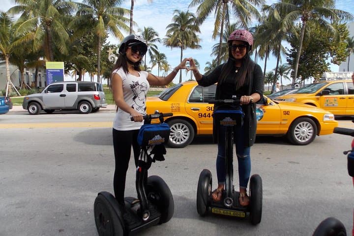 South Beach Segway Tour: Miami Art Deco District & Bayside Ride photo 6
