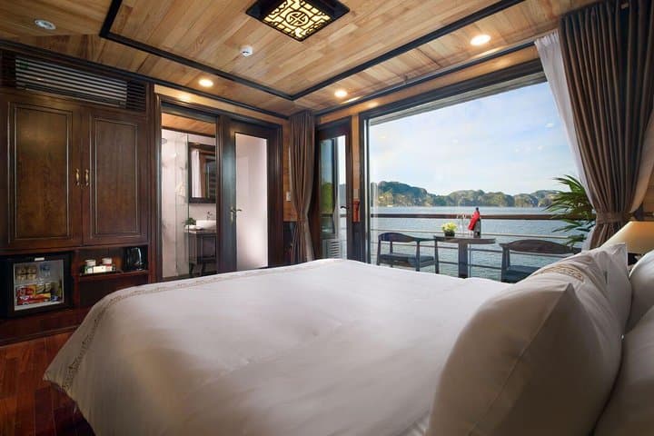 Perla Dawn Sails: Luxury 2-Day Cruise on Lan Ha Bay photo 2
