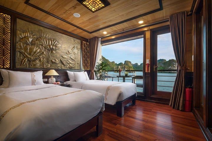 Perla Dawn Sails: Luxury 2-Day Cruise on Lan Ha Bay photo 4
