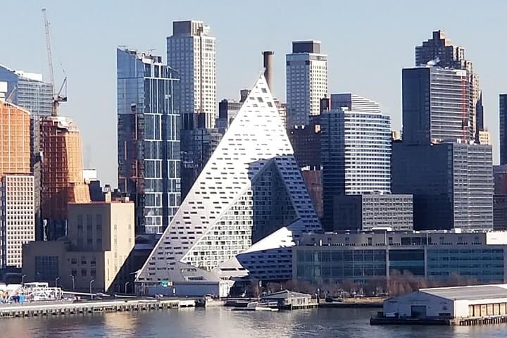 Morning Panoramic Skyline Tour from New Jersey: Liberty Views, Hoboken Pastries & Empty Sky Memorial photo 3