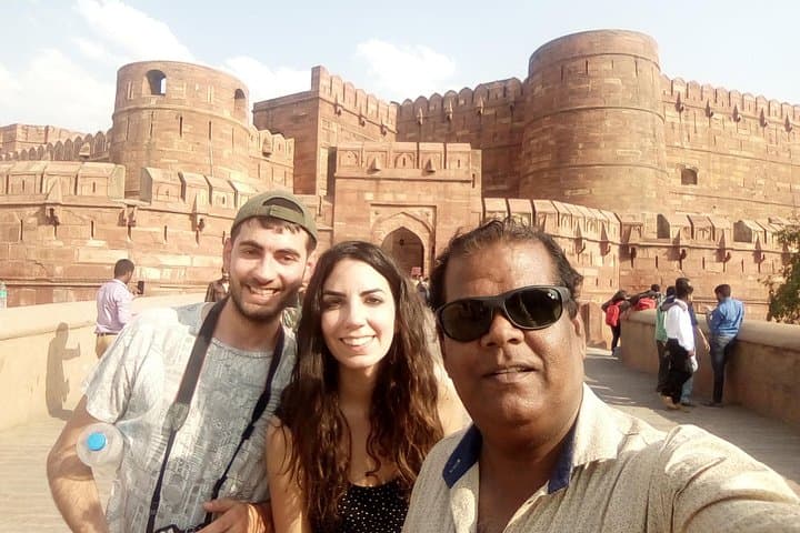 Taj Mahal Express Day Trip: Gatimaan Train from Delhi to Agra photo 4