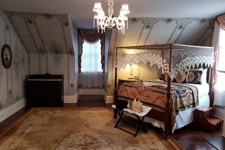 Private Haunted Myrtles Plantation Tour from New Orleans photo 3