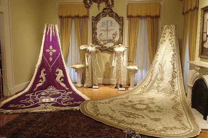 Inside Mobile's Carnival Museum: Mardi Gras History, Costumes, and Guided Tours photo 4