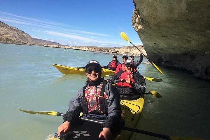Full-Day Kayaking on Río La Leona: Patagonia’s Steppe-to-Cerros Paddle photo 3