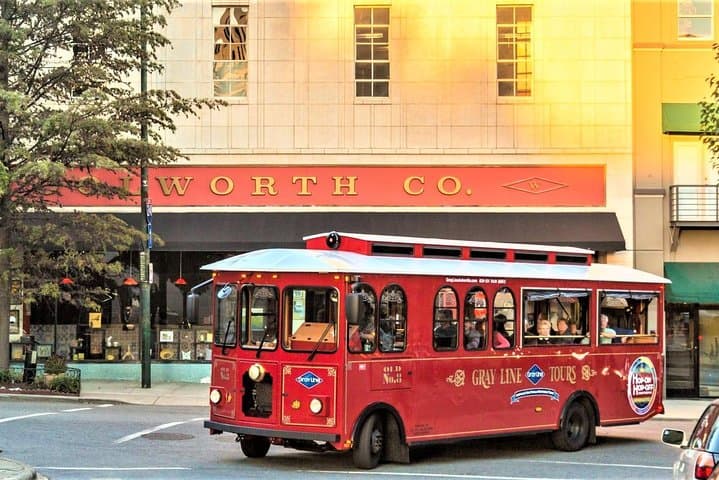 Asheville Hop-On Hop-Off Trolley: 90-Minute City Highlights & History photo 4