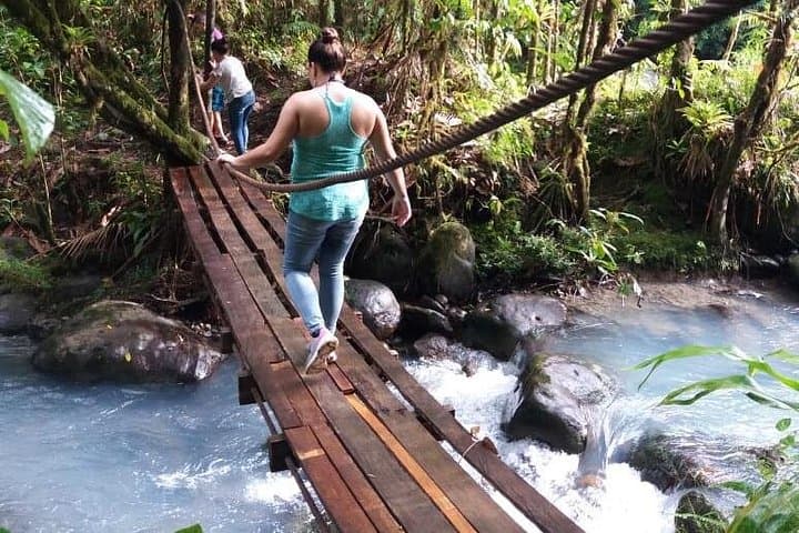 Rio Celeste Horseback Riding Tour to Natural Swimming Pool near Tenorio photo 4