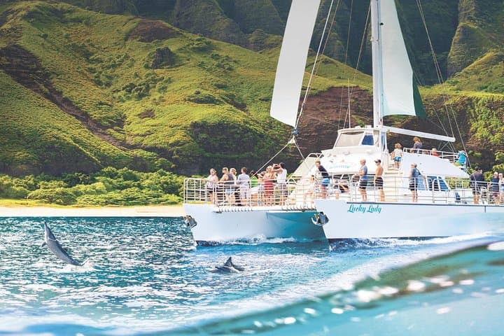 Exploring Kauai’s Na Pali Coast: Morning Snorkel Adventure on the Lucky Lady