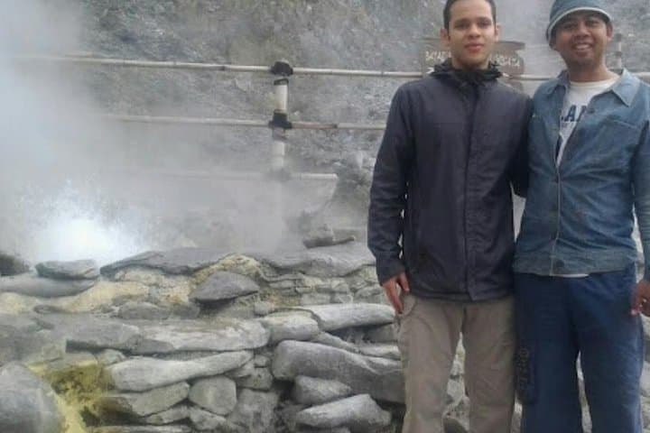 Bandung West Java Tour: Kawah Putih & Situ Patenggang Day Trip
