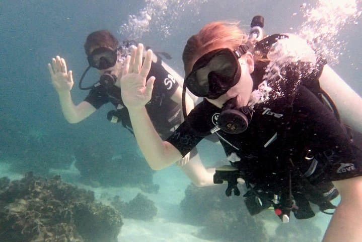 2-Day PADI Advanced Open Water Course on Koh Tao — Deep, Night & Navigation Dives