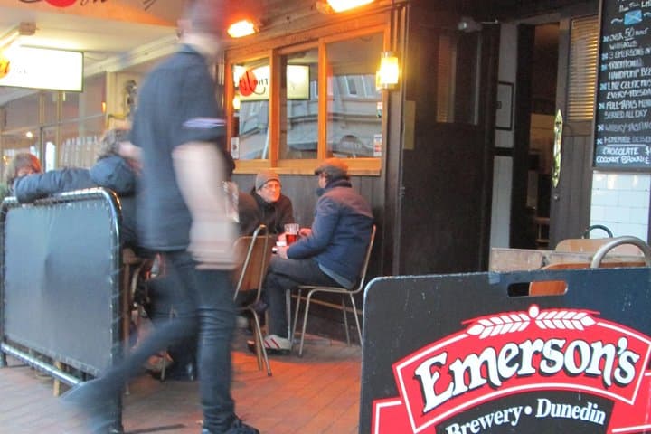 Dunedin Heritage Highlights Walk: Octagon to Railway Station Guided City Stroll