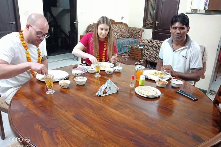 Luxury Golden Triangle: Private 6-Day Delhi, Agra & Jaipur Tour with Taj Mahal Sunrise photo 3