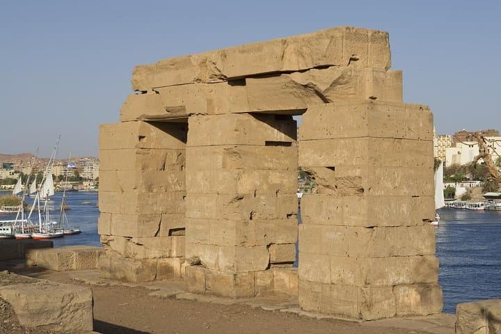 Elephantine Island Tour Aswan: Private Egyptologist-Led Visit to Ancient Swenet