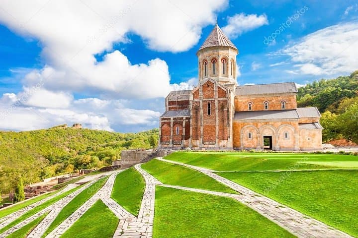 4-Day Private Georgia Tour: Tbilisi, Kazbegi & Kakheti Wine Experience photo 5