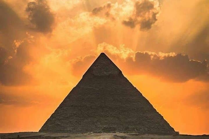 Giza Pyramids & Sphinx Sound and Light Show — Evening Experience photo 3