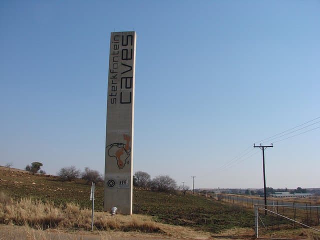 Sterkfontein Caves & Maropeng: Cradle of Humankind Tour from Johannesburg