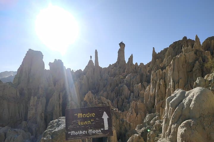 Chacaltaya and Valle de la Luna: High-Altitude Day Tour from La Paz photo 2