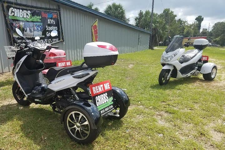 Savannah Scooter and Trike Rentals: Explore the Historic District on Two and Three Wheels photo 3