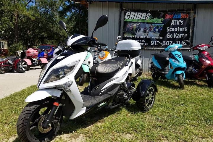 Savannah Scooter and Trike Rentals: Explore the Historic District on Two and Three Wheels photo 5