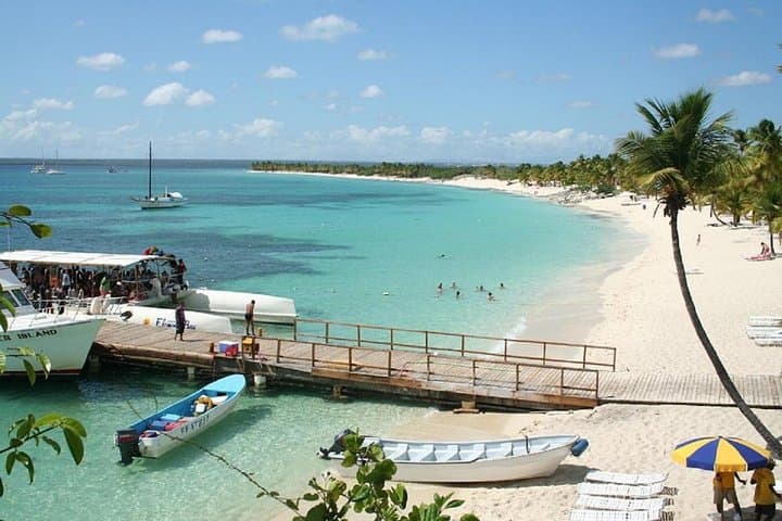 Catalina Island Snorkeling: Full-Day Reef Excursion from Punta Cana photo 3