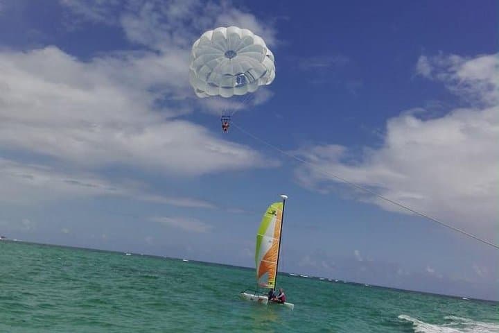 Parasailing Over Bávaro Beach — 10-Minute Aerial Experience in Punta Cana photo 5