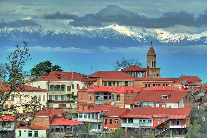 Signaghi & Bodbe Monastery: Kakheti Wine-Tasting Day Trip from Tbilisi