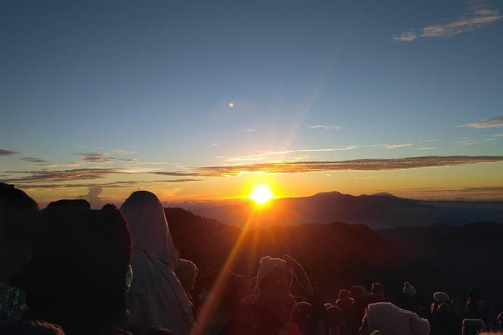 3-Day Bromo Sunrise and Ijen Blue Fire Trek from Surabaya or Malang