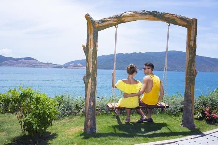 Nha Trang 3-Island Speedboat Tour with Hon Tam Mud Bath and Lunch photo 4