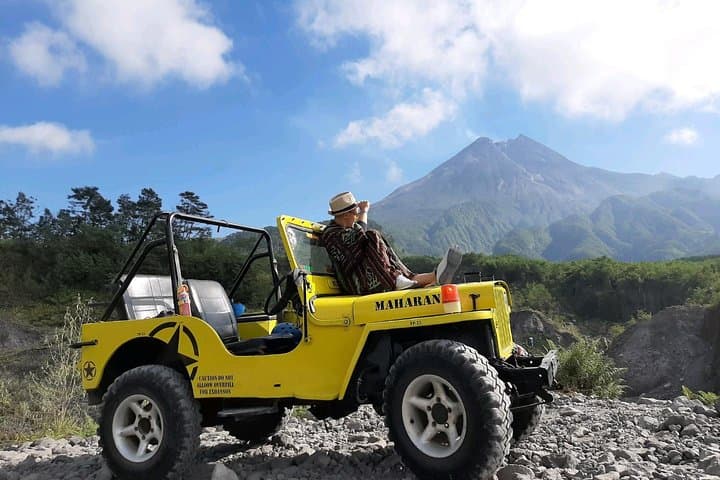 Jeep Lava Tour to Mount Merapi: Yogyakarta Off-Road Volcanic Experience