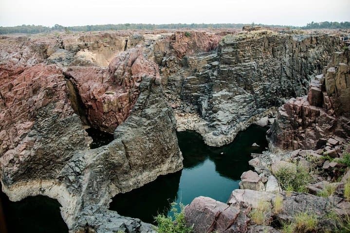 Raneh Waterfalls & Khajuraho Temples: Half-Day Natural and Architectural Tour photo 2