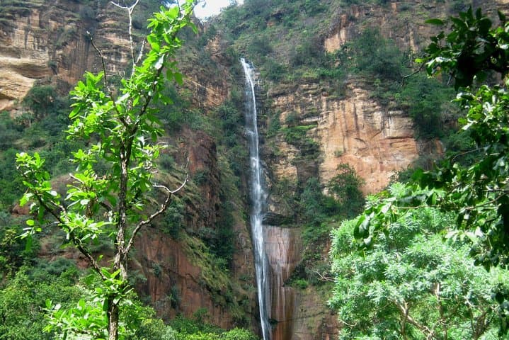 Raneh Waterfalls & Khajuraho Temples: Half-Day Natural and Architectural Tour photo 5