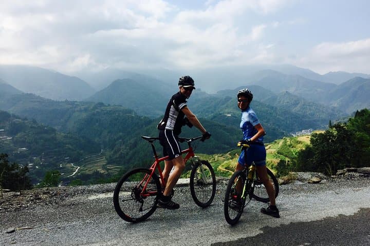 Cycle the Li River: 2-Day Guilin to Yangshuo Biking Adventure photo 3