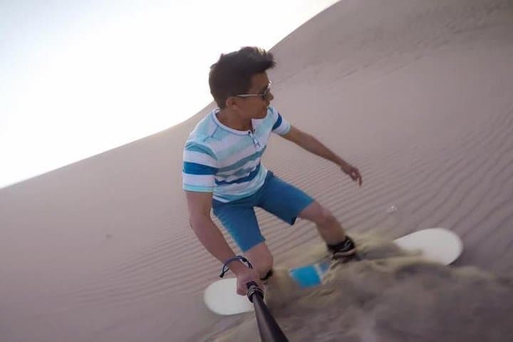 Huacachina Dune Buggy Tour & Sandboarding — 2-Hour Desert Rush photo 4