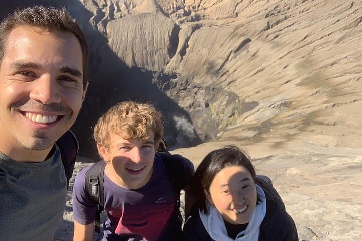 Sunrise at Mount Bromo: Penanjakan Viewpoint and Crater Hike from Malang photo 2