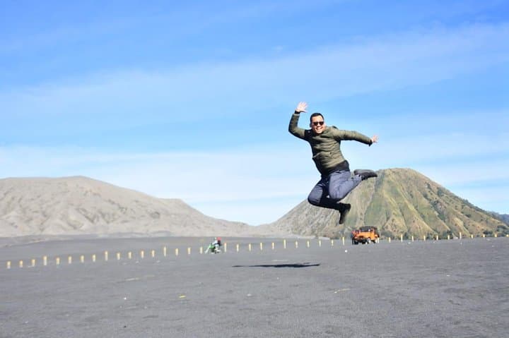 Sunrise at Mount Bromo: Penanjakan Viewpoint and Crater Hike from Malang photo 4