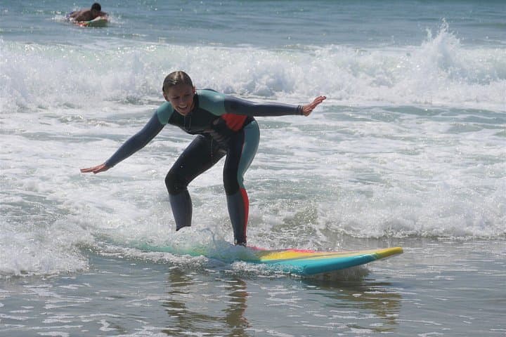 Family Surf Lesson — Learn to Stand Up in Two Hours on Santa Monica Beach photo 4