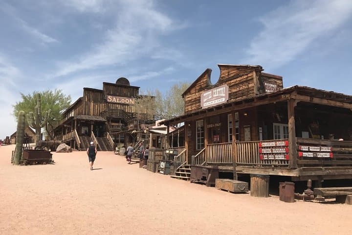 Apache Trail Day Trip: Dolly Steamboat Cruise, Gold Panning & Canyon Lake Views photo 6