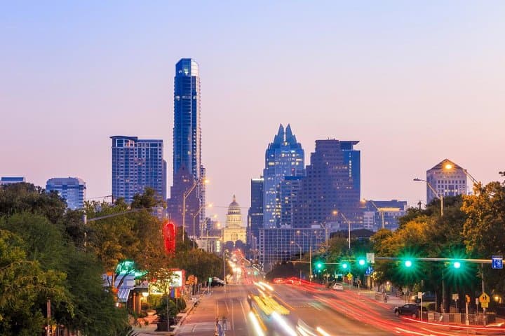 Austin Capitol Scavenger Hunt: Discover Downtown Gems with Let’s Roam photo 2
