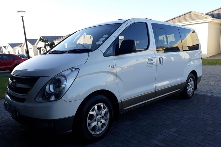 Cape Town Luxury Minibus Hire: Private Air-Conditioned Transport for Small Groups photo 2